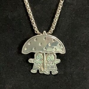 🐥 Whimsical Silver Best Brooch/ Pendant